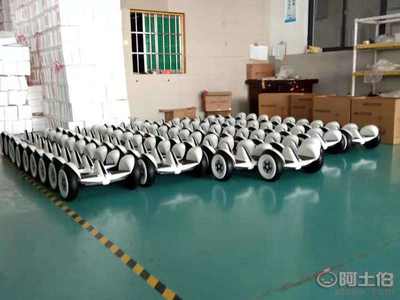 山東棗莊平衡車與智能垃圾車 創(chuàng)新科技助力城市出行與環(huán)保